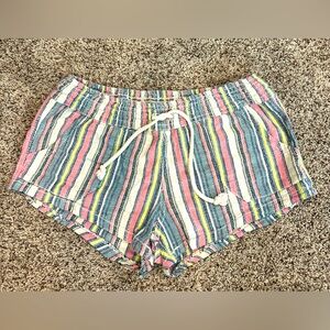 Casual Multi-Color shorts Size L
